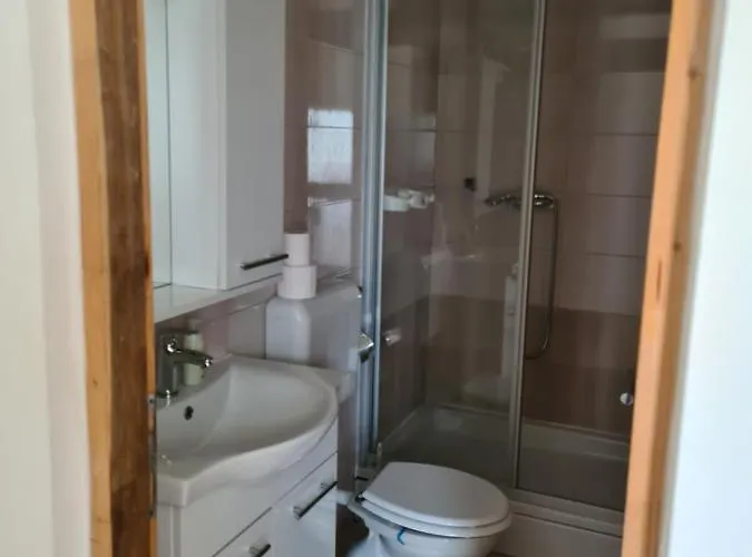 Ivan Apartman *
